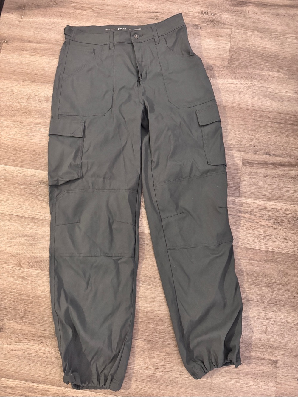 Prana Women’s Slate Blue Cargo Pants with Elastic Ankles 12 long